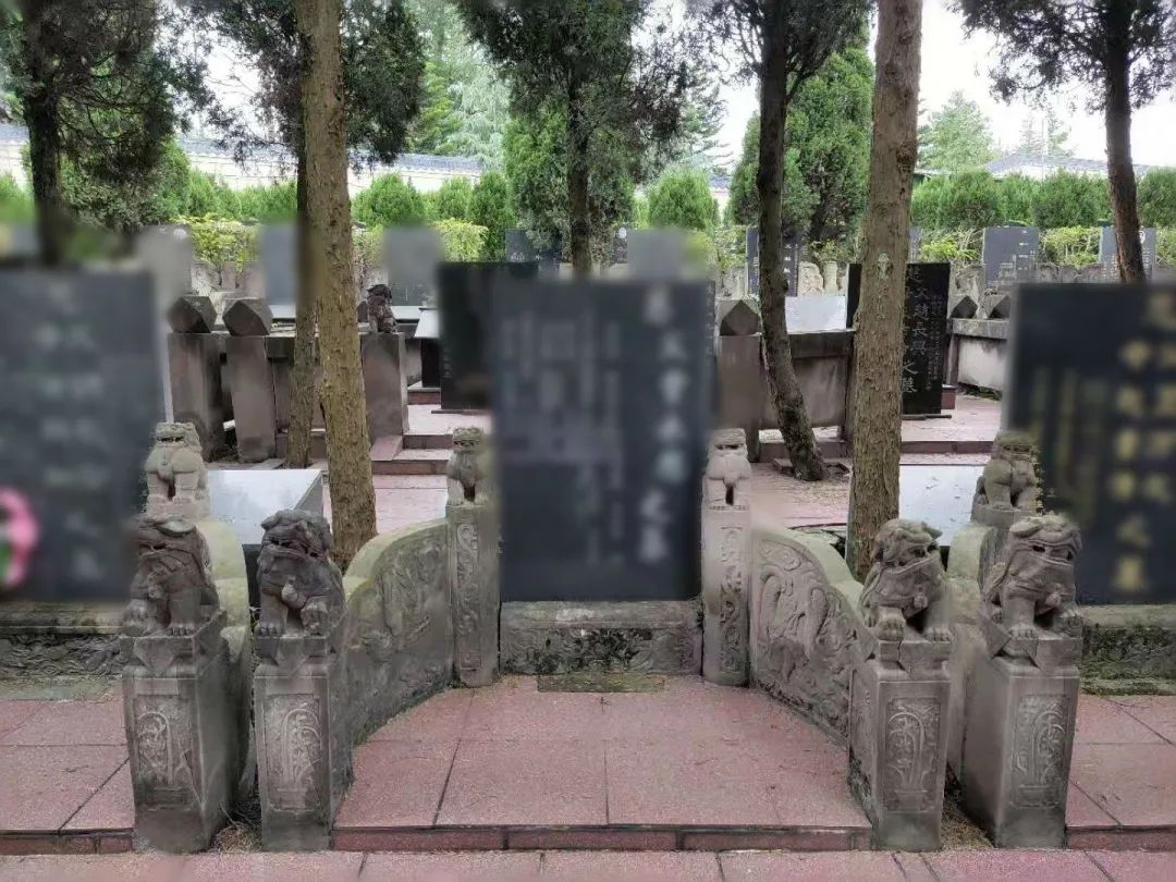 院山公墓是龙潭片区核心墓园
